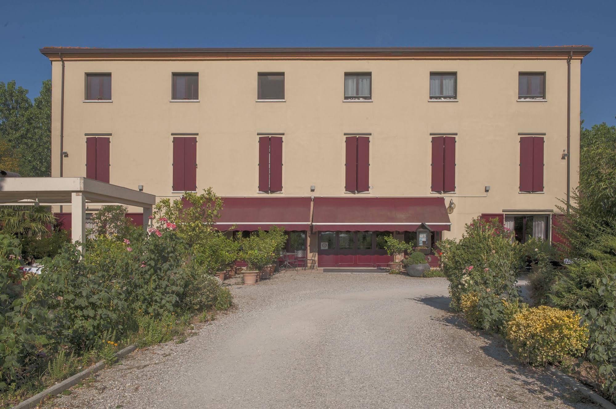 Villa Belfiore Остеллато Экстерьер фото